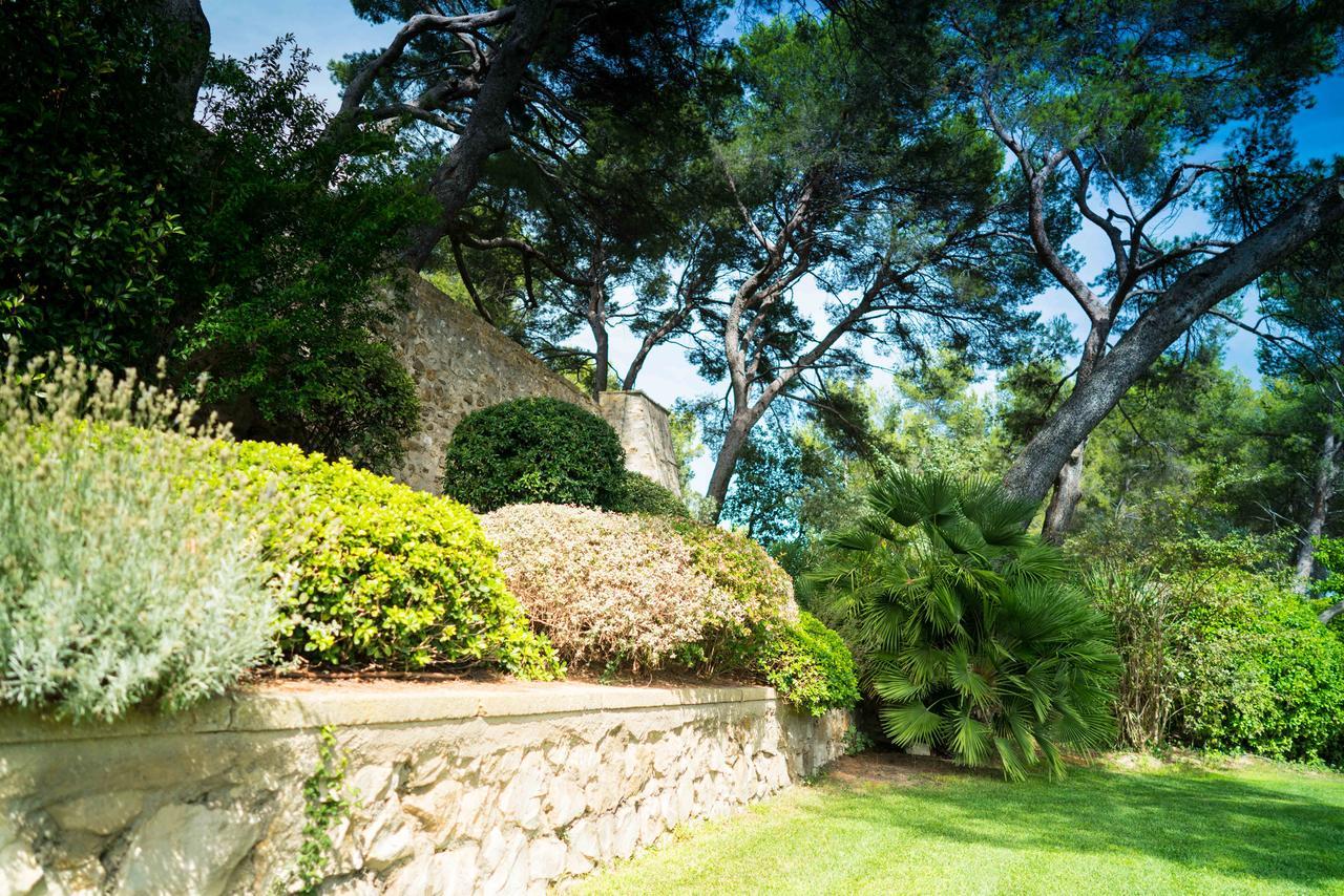 Domaine De Saint Clair Bed & Breakfast Aix-en-Provence Bagian luar foto