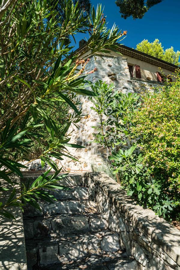 Domaine De Saint Clair Bed & Breakfast Aix-en-Provence Bagian luar foto